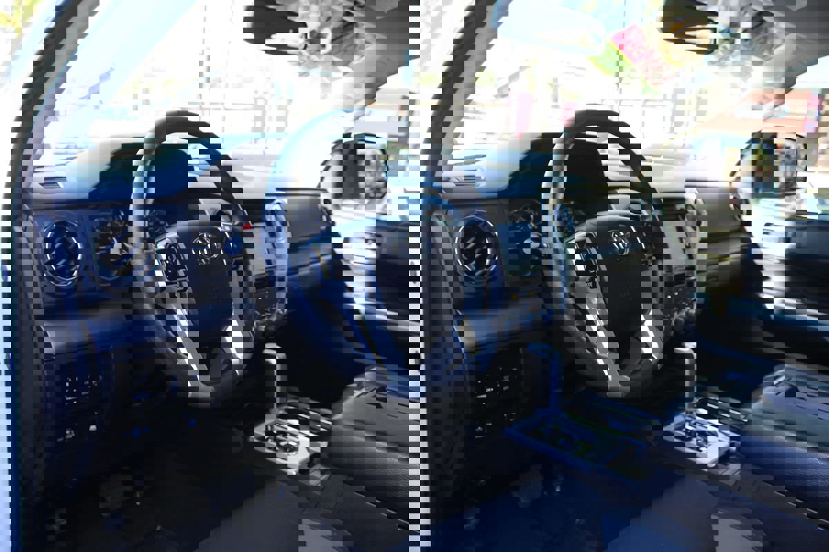 Used 2015 Toyota Tundra SR5 image 19