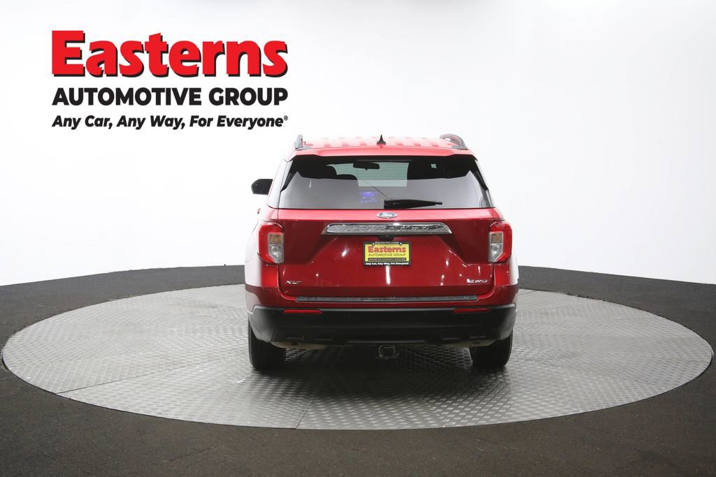 Used 2021 Ford Explorer XLT image 37