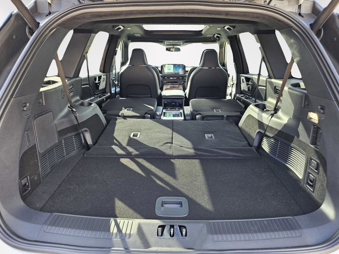 New 2026 Lincoln Aviator Black Label w/ Black Label Special Edition image 28