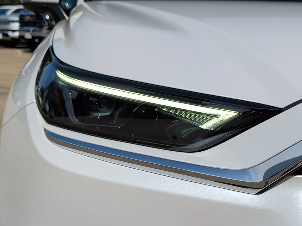 Used 2024 Toyota Grand Highlander AWD Hybrid image 42