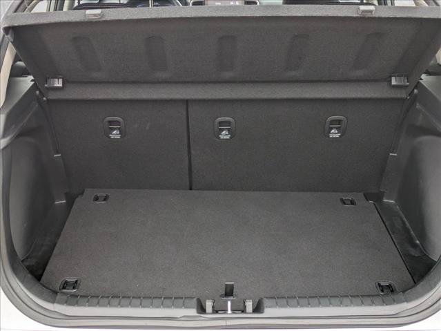 Used 2026 Hyundai Venue SEL FWD image 6