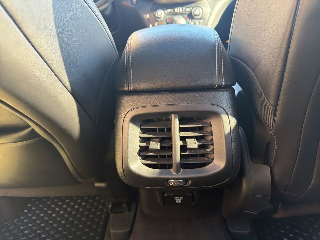 Used 2018 Jeep Cherokee Limited w/ High Altitude Package image 37