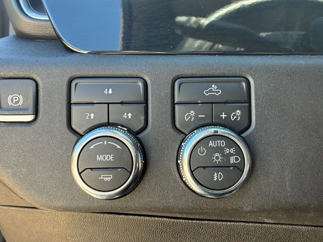 Used 2024 GMC Sierra 2500 SLE w/ SLE Convenience Package image 18