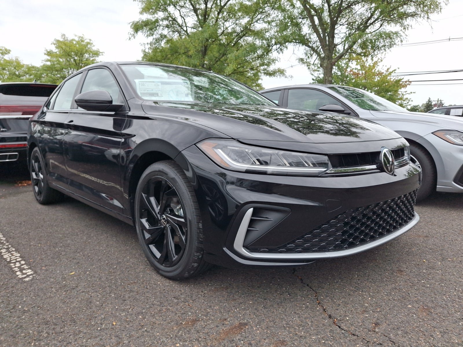 New 2027 Volkswagen Jetta SE FWD image 1