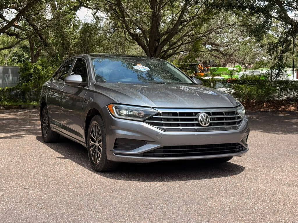 Used 2019 Volkswagen Jetta SEL FWD image 3