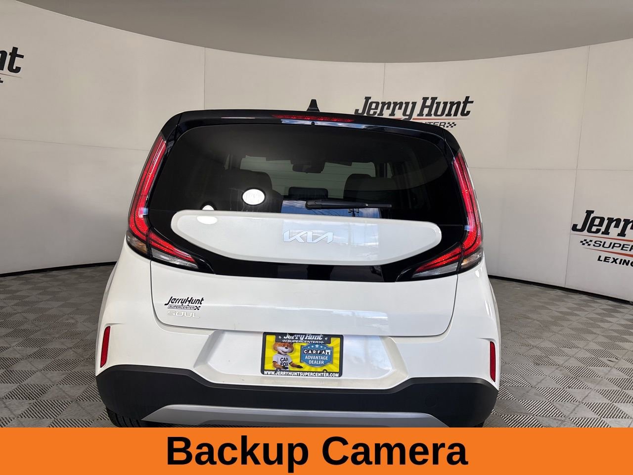 Used 2025 Kia Soul LX image 6