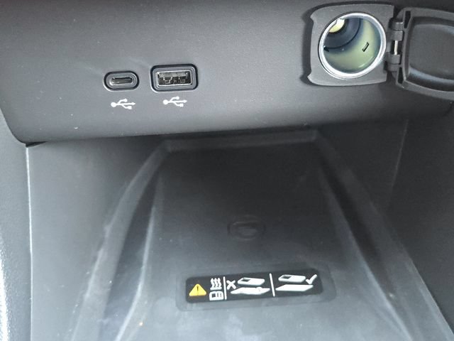 Used 2024 Buick Encore GX Sport Touring w/ Comfort Package FWD image 7