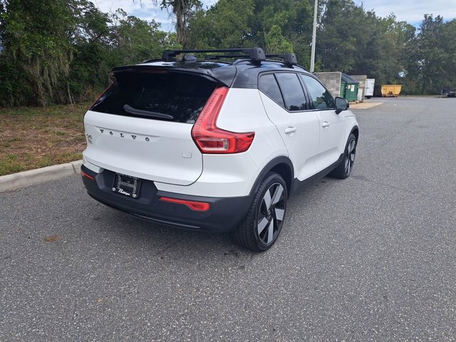 Used 2023 Volvo XC40 Recharge Ultimate w/ Protection Package Premier image 4