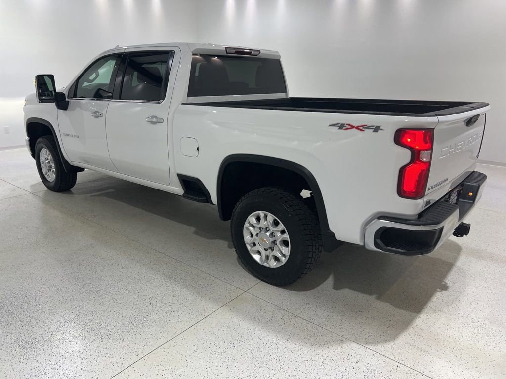 Used 2024 Chevrolet Silverado 2500 LTZ image 3