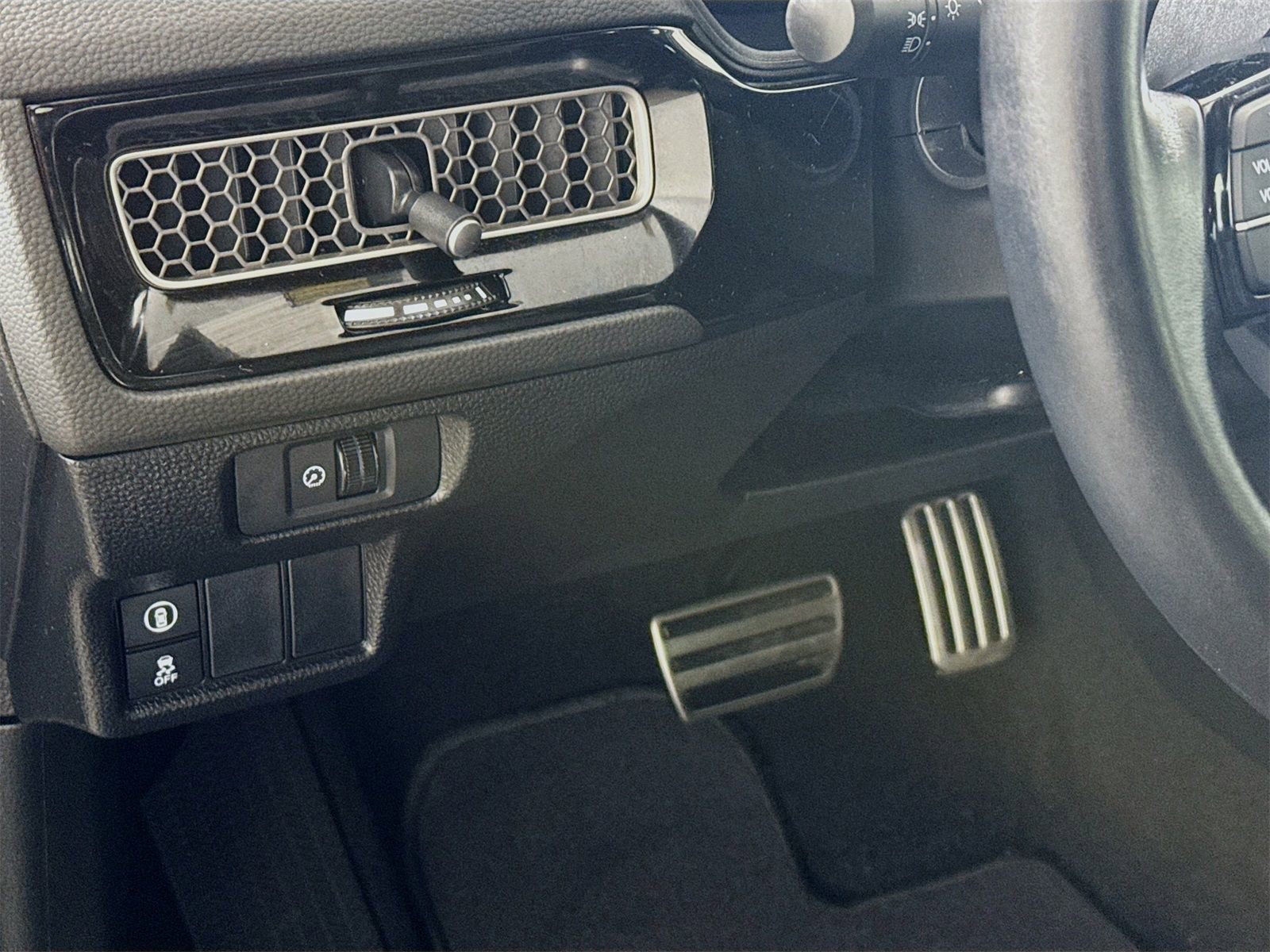 Used 2023 Honda Civic Sport image 10