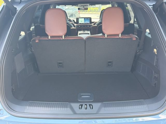 New 2026 Lincoln Aviator Reserve AWD/4WD image 18