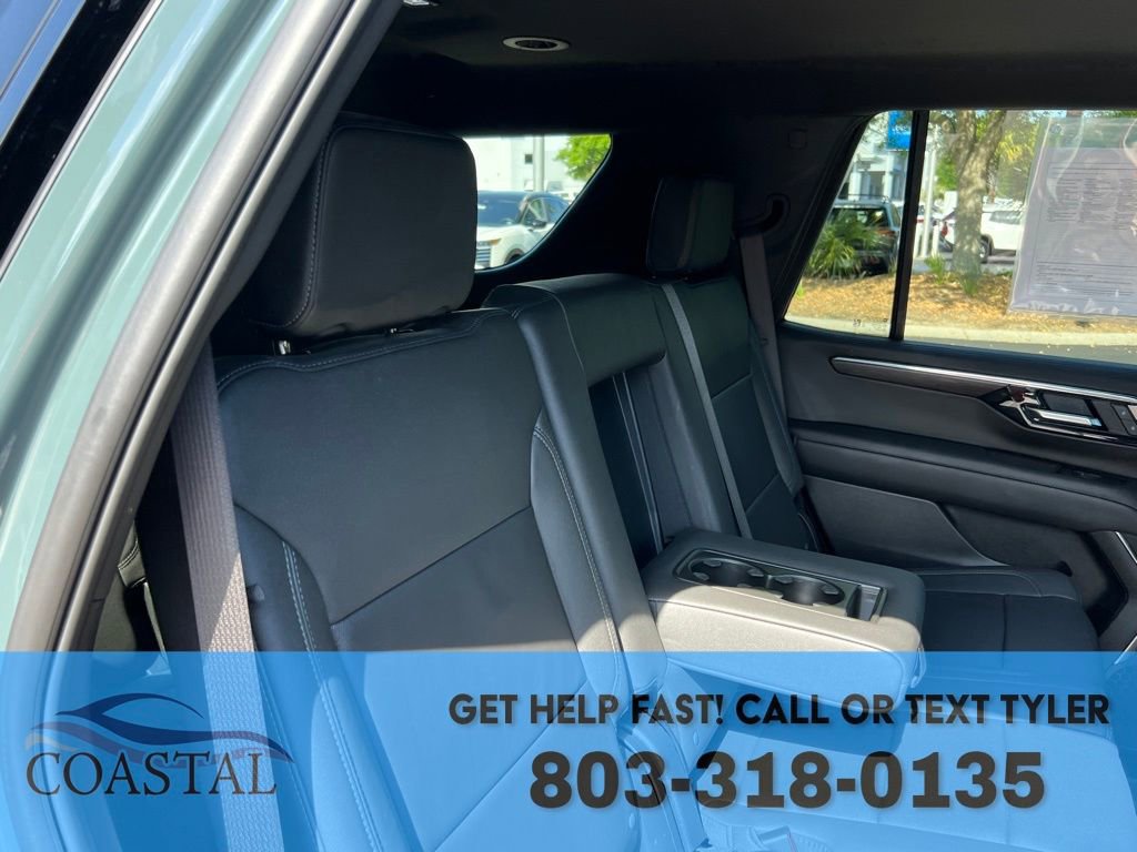 Used 2025 Chevrolet Tahoe Z71 AWD/4WD image 26