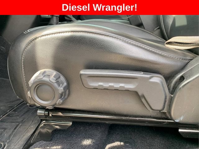 Certified 2020 Jeep Wrangler Unlimited Sahara image 14