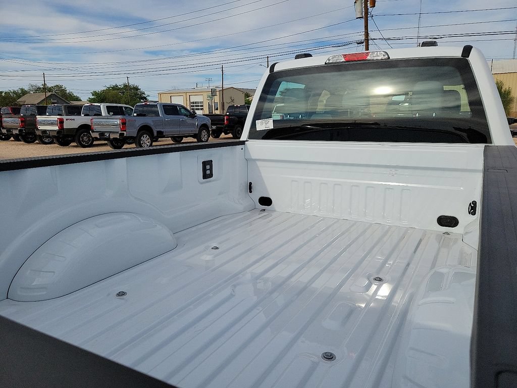New 2026 Ford F250 XL w/ XL Off-Road Package AWD/4WD image 15