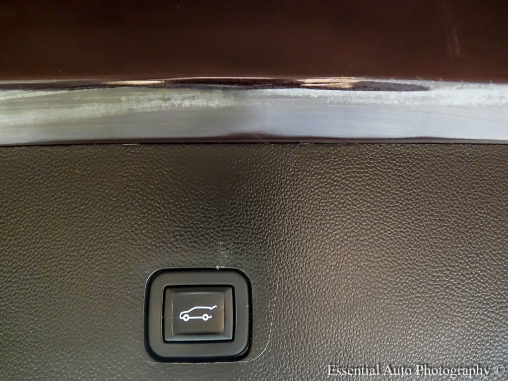 Used 2020 Chevrolet Traverse LT w/ LPO, Floor Liner Package image 29