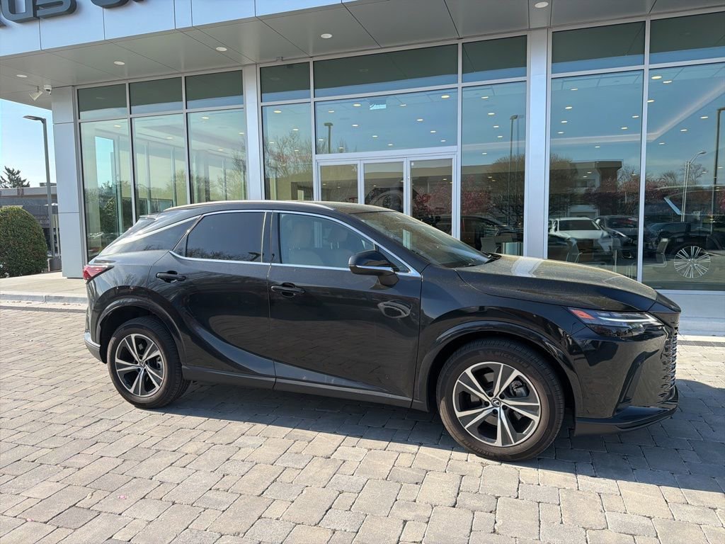 Used 2025 Lexus RX 350 Premium w/ Accessory Package image 5