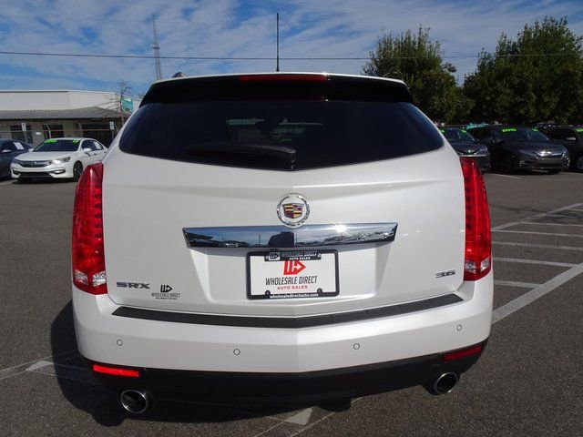 Used 2015 Cadillac SRX Luxury w/ Driver Awareness Package image 5