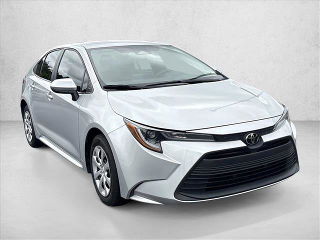 Used 2024 Toyota Corolla LE FWD video 3