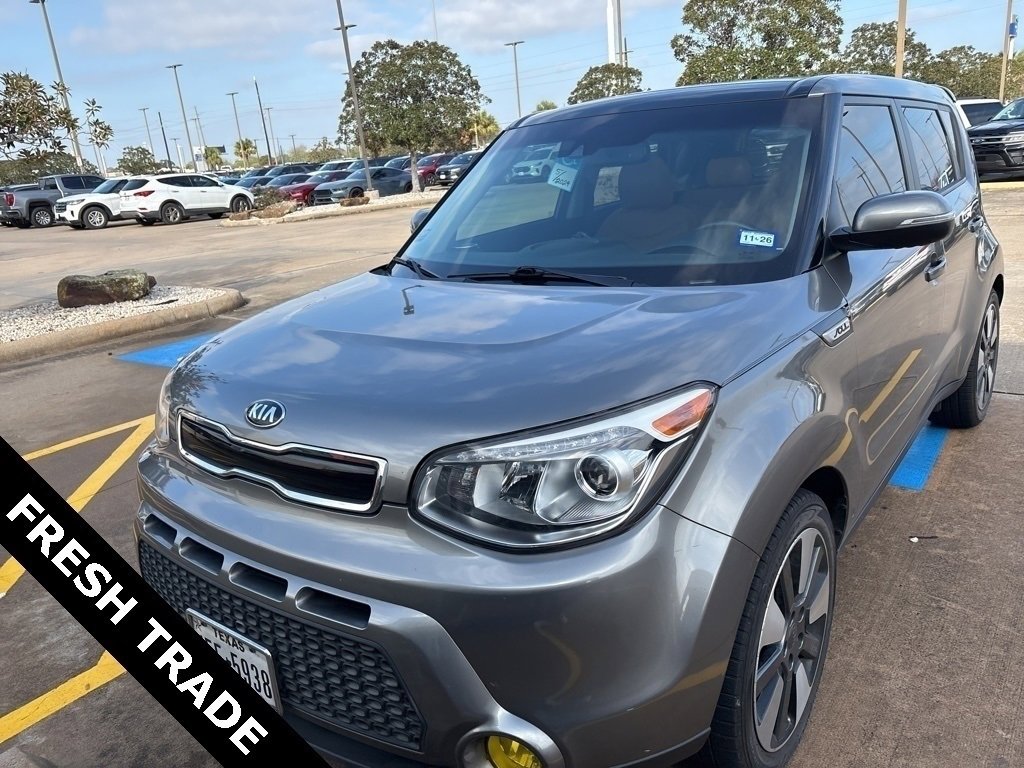 Used 2016 Kia Soul ! w/ Premium Package image 2