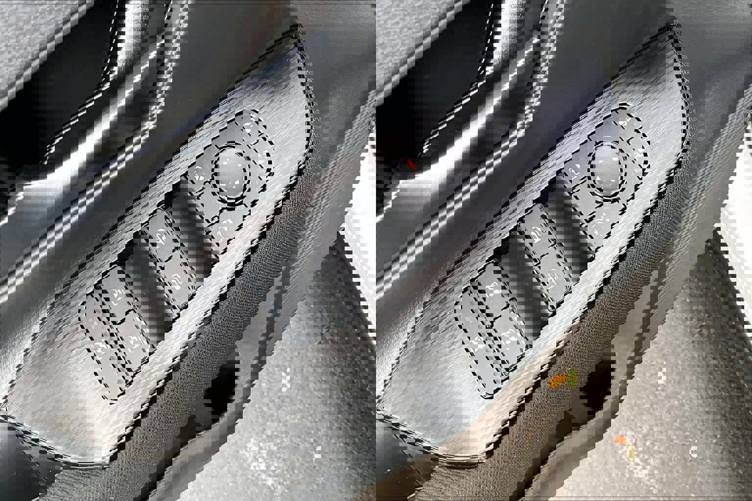 New 2026 Nissan Kicks S image 20