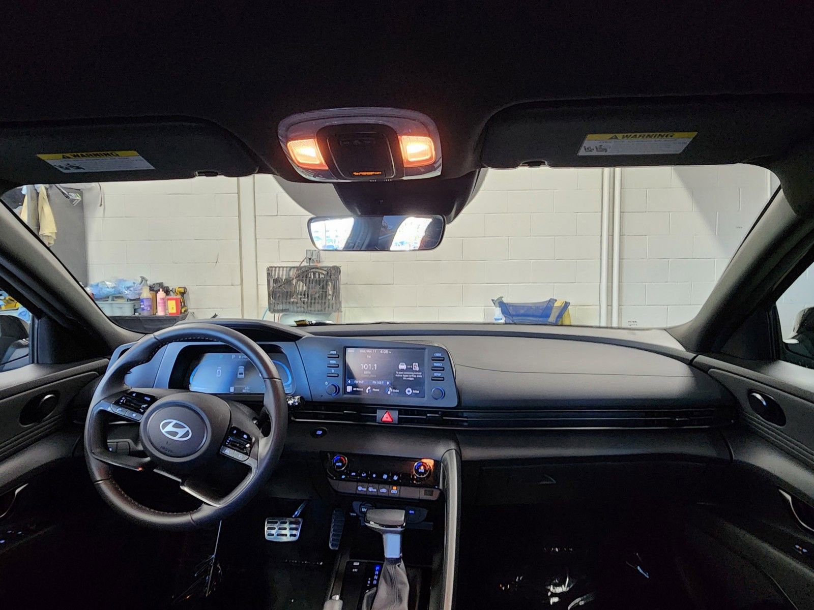 Certified 2025 Hyundai Elantra Sport image 30