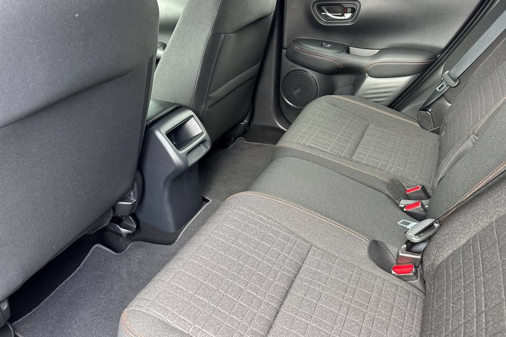 Certified 2025 Honda HR-V Sport image 15