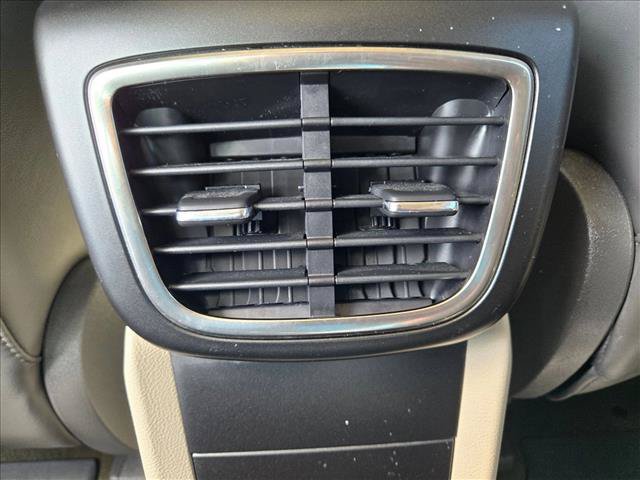 Used 2019 Lincoln Nautilus Select w/ Cargo Utility Package FWD image 18