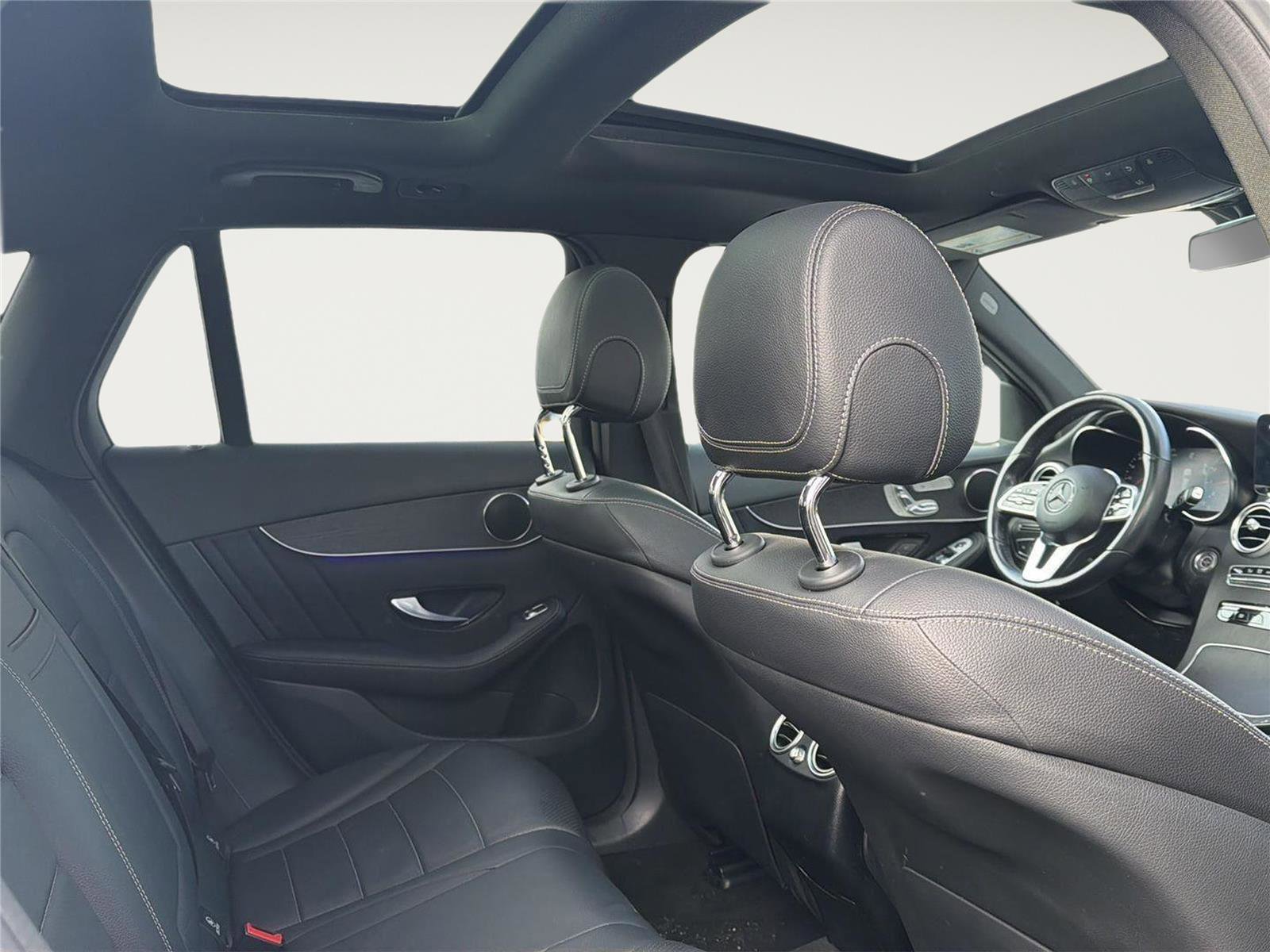 Used 2022 Mercedes-Benz GLC 300 4MATIC image 15