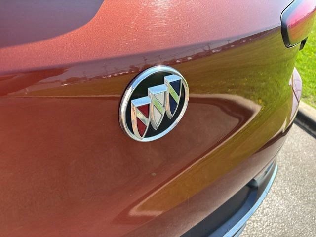 Used 2020 Buick Encore GX Essence FWD image 48