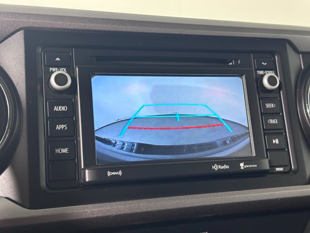 Used 2019 Toyota Tacoma SR5 AWD/4WD image 17