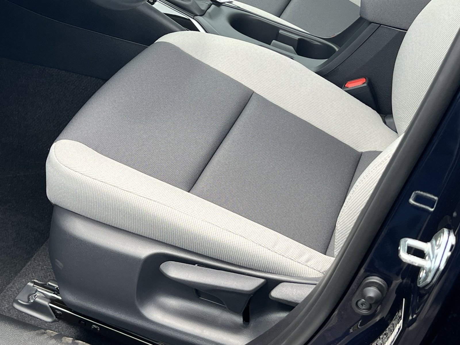 New 2026 Toyota Corolla LE FWD image 8
