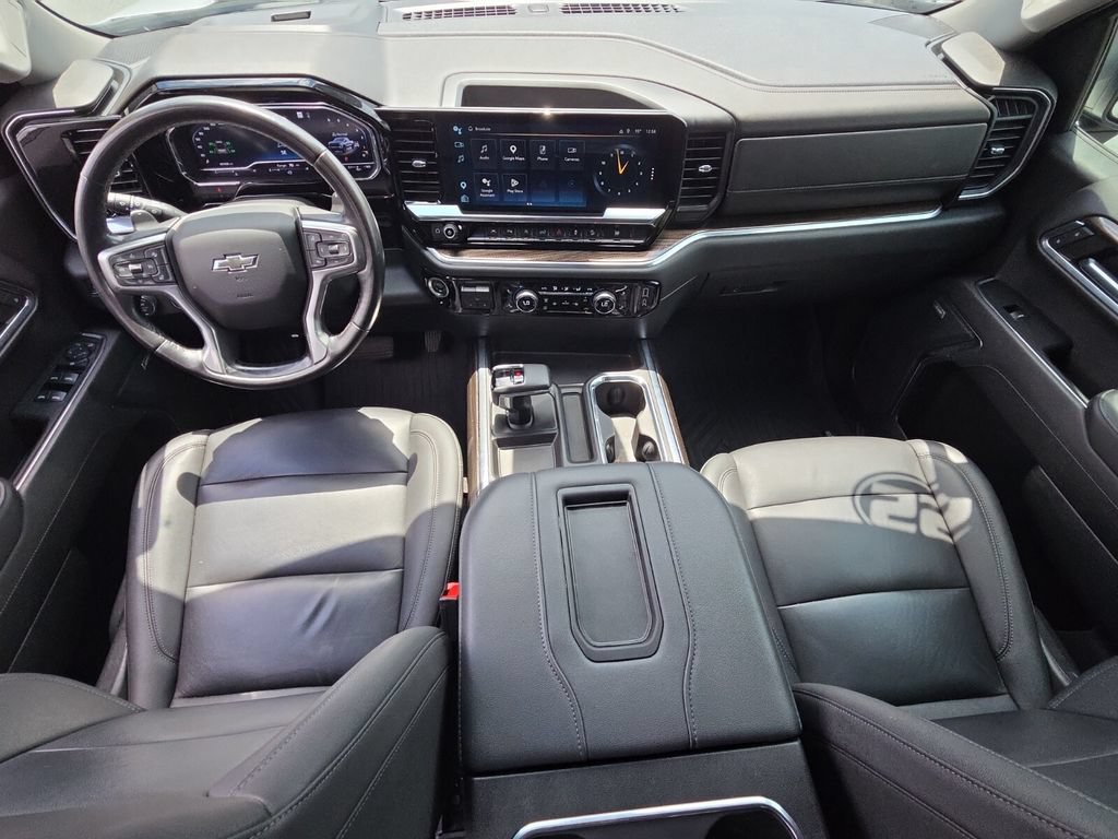 Used 2022 Chevrolet Silverado 1500 LT Trail Boss w/ LT Trail Boss Premium Package AWD/4WD image 13