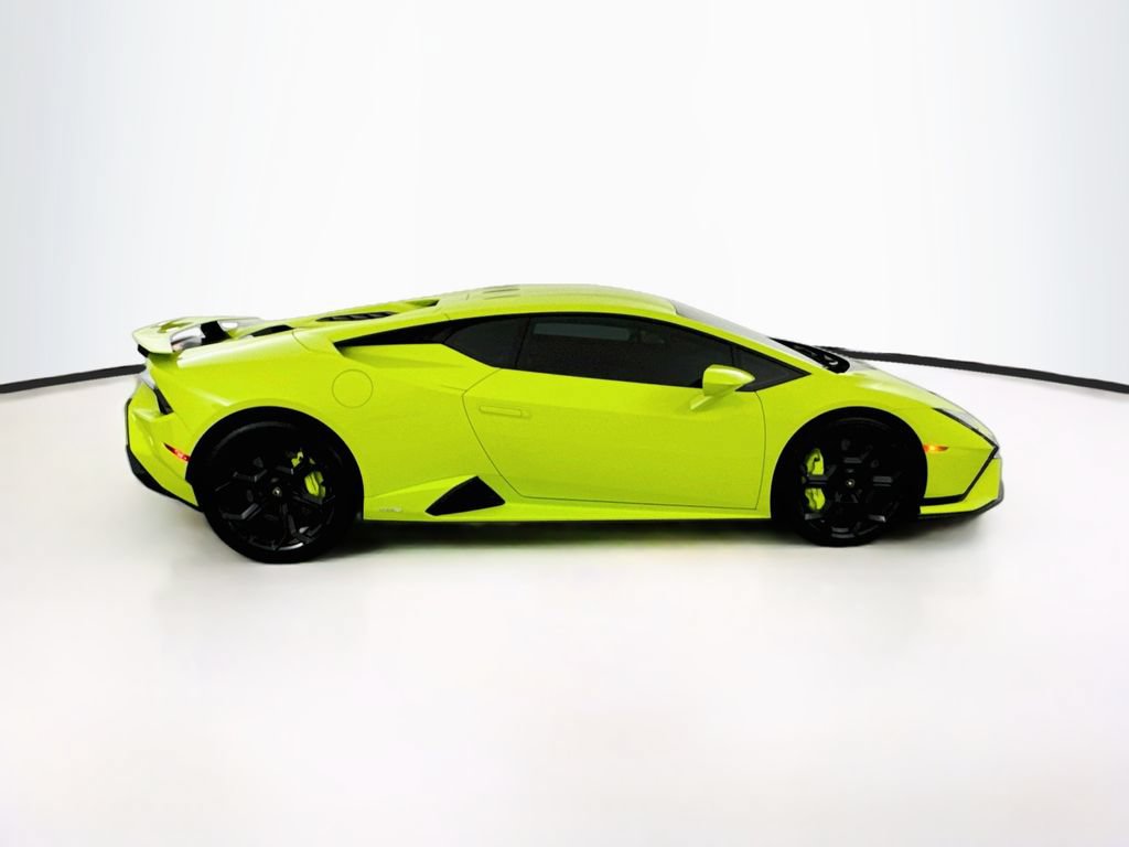 Used 2023 Lamborghini Huracan Tecnica RWD image 4