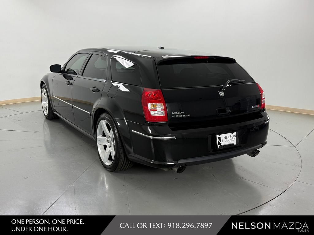 Used 2006 Dodge Magnum SRT8 w/ SRT Option Group III RWD image 8