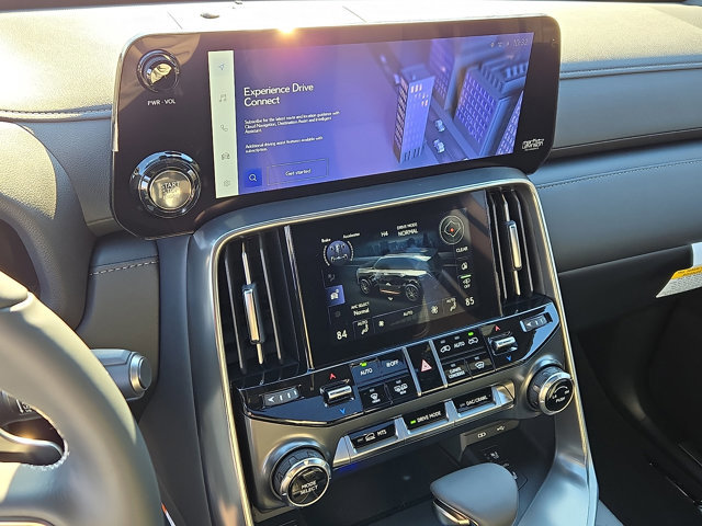 New 2026 Lexus LX 600 4WD w/ Luxury Package image 12
