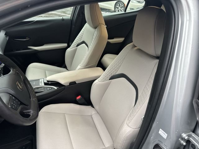 Used 2019 Lexus UX 250h image 16