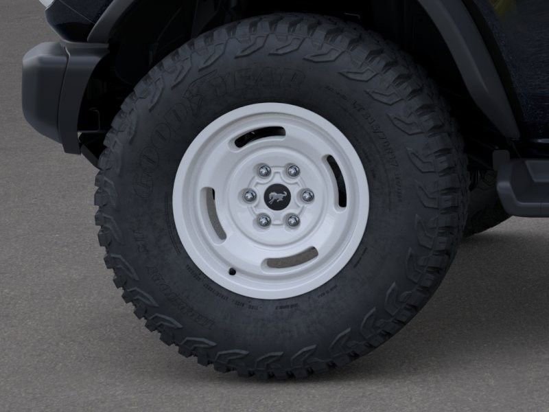 New 2025 Ford Bronco Heritage Edition image 21