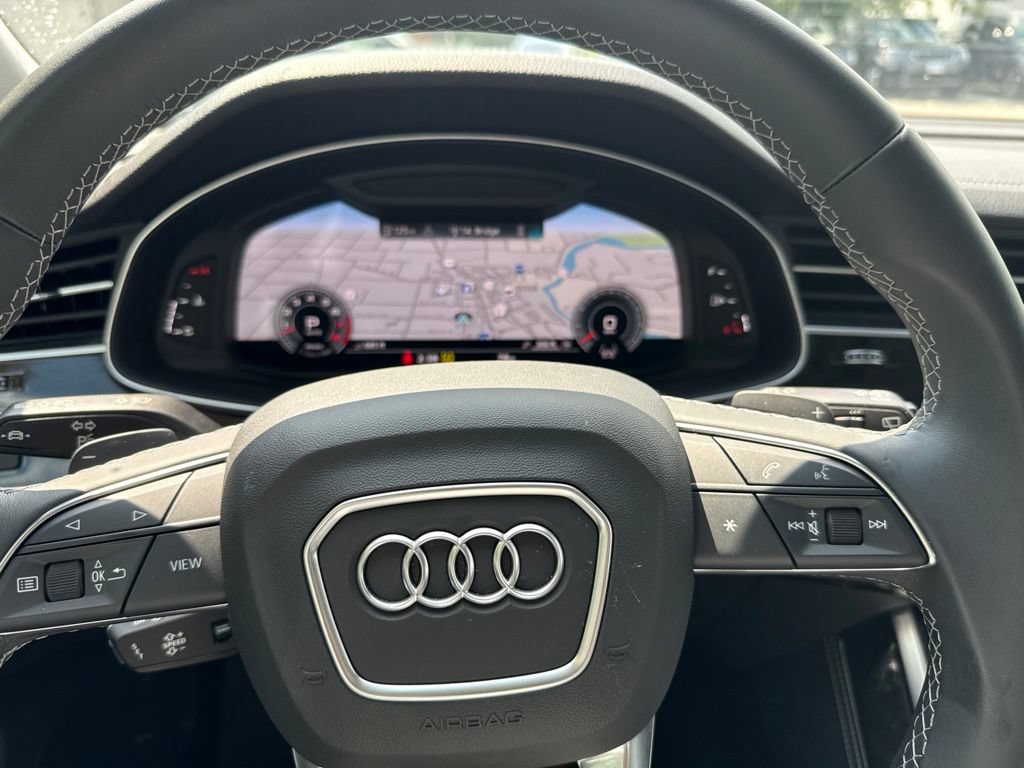 Used 2023 Audi Q8 Premium Plus w/ Premium Plus Package AWD/4WD image 13