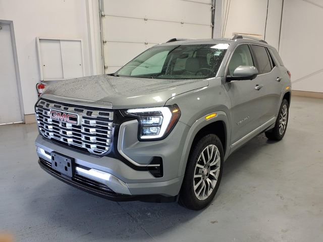 Used 2026 GMC Terrain Denali AWD/4WD image 7