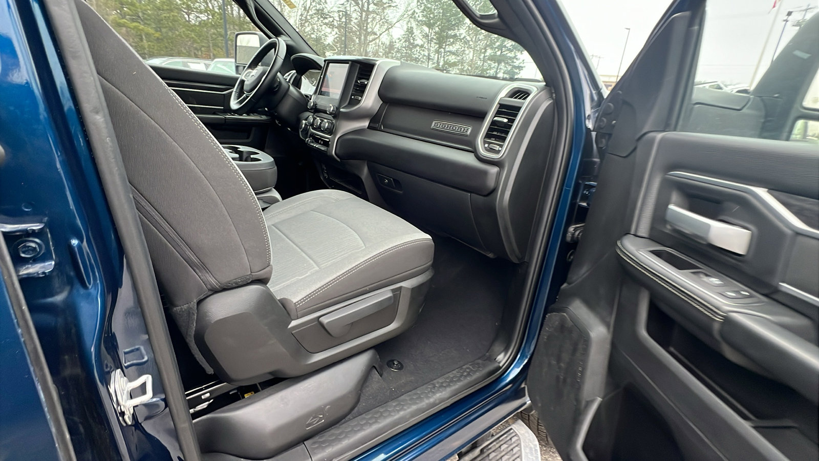 Used 2024 RAM 2500 Big Horn w/ Bed Utility Group image 20