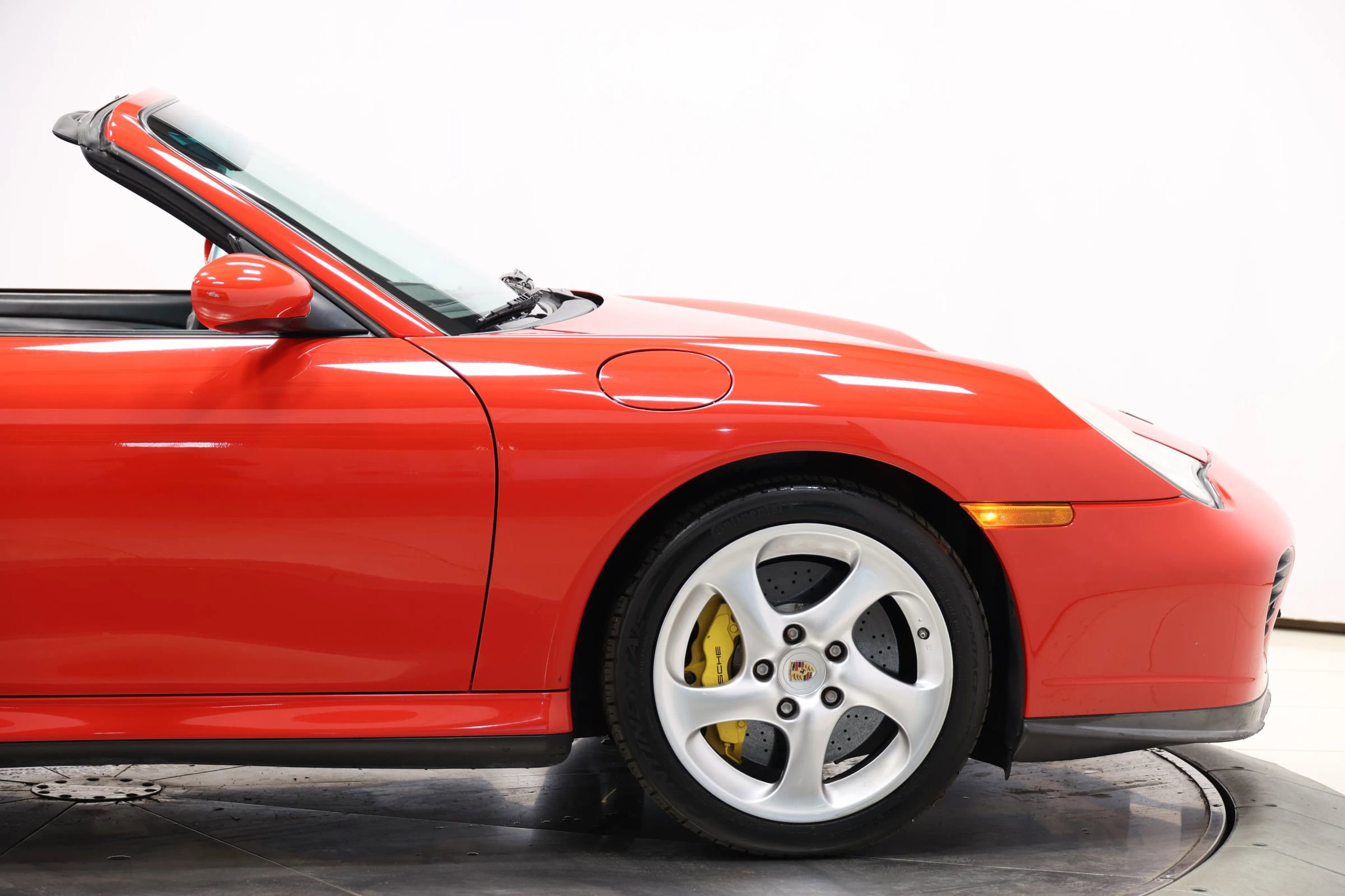 Used 2005 Porsche 911 Turbo image 65