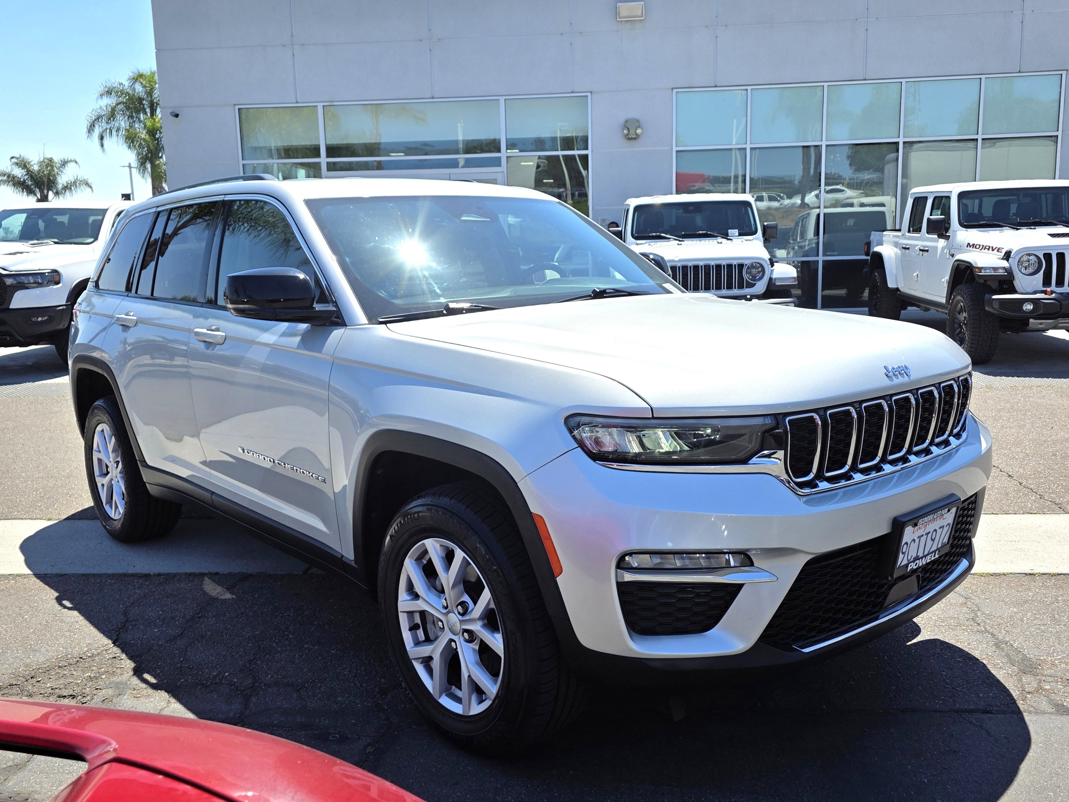 Certified 2022 Jeep Grand Cherokee Limited image 6