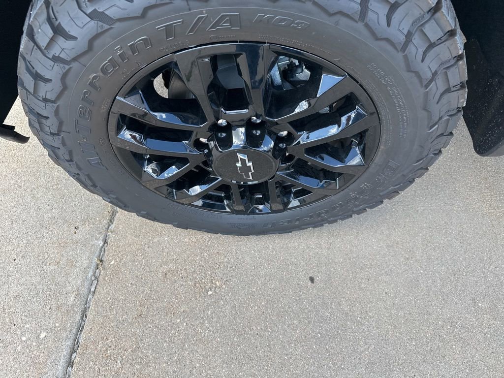 New 2025 Chevrolet Silverado 2500 LTZ w/ LTZ Plus Package image 37