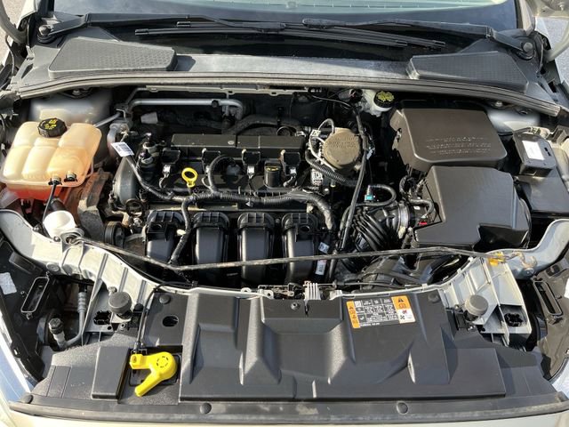 Used 2016 Ford Focus SE FWD image 18