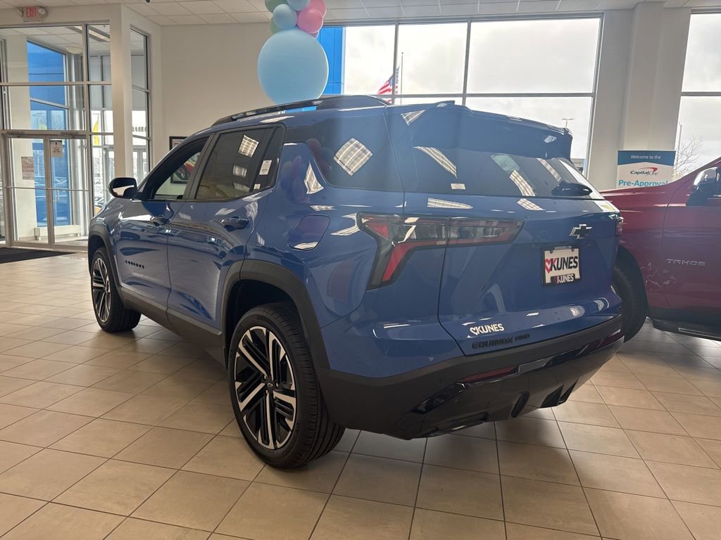 New 2026 Chevrolet Equinox RS w/ Convenience Package III AWD/4WD image 5