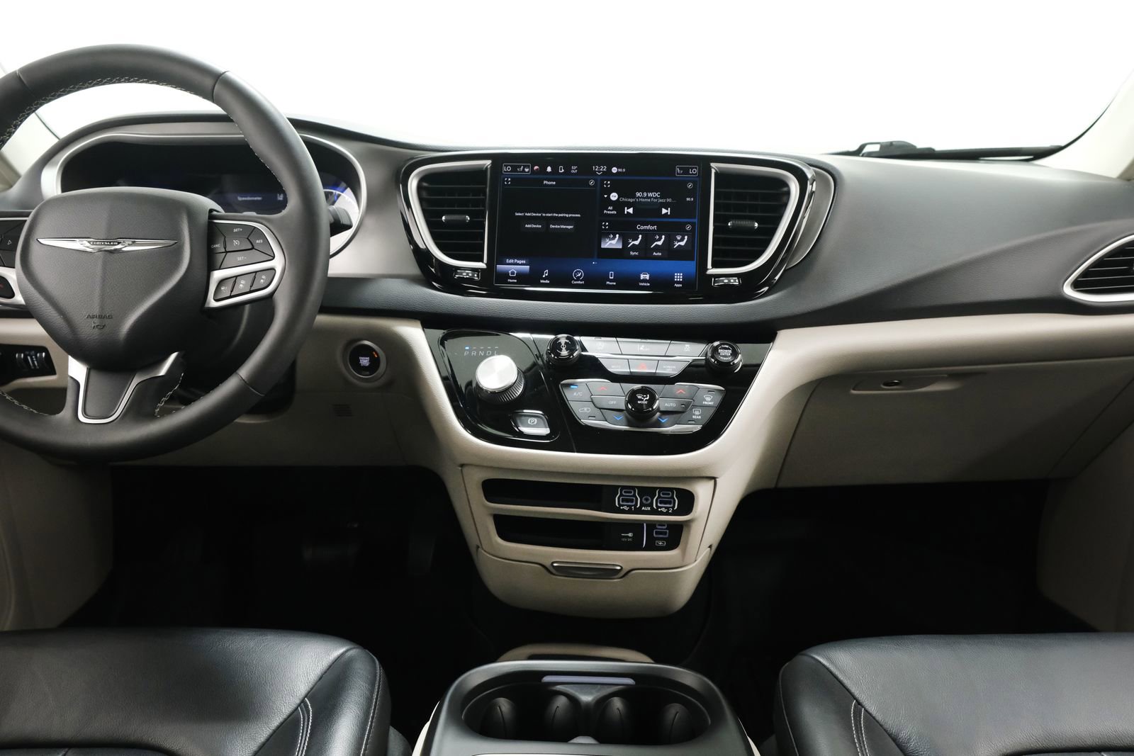 Used 2022 Chrysler Pacifica Touring-L FWD image 9