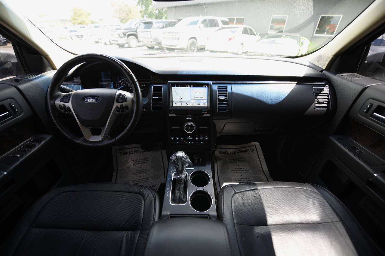 Used 2018 Ford Flex Limited FWD image 16