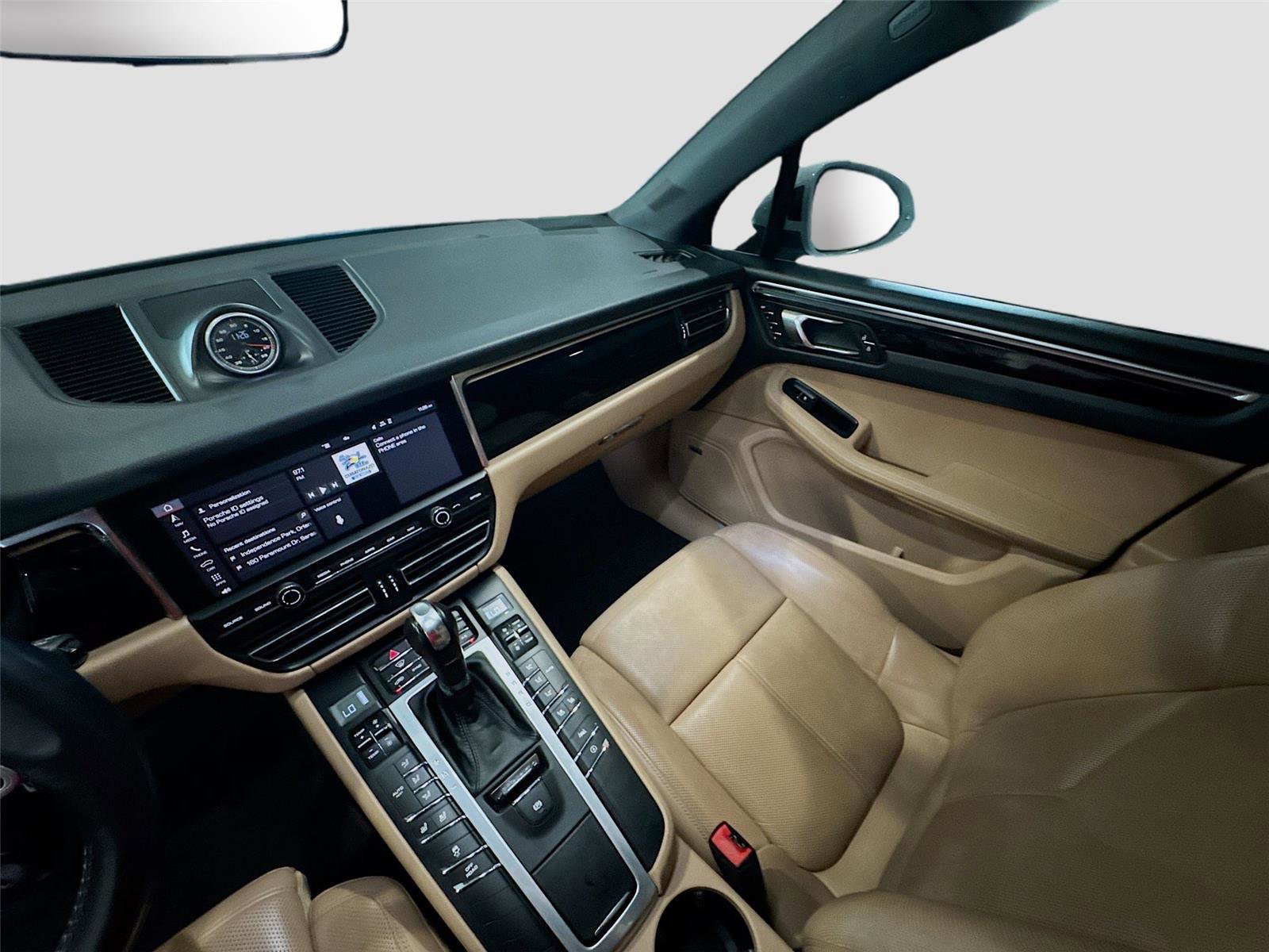 Used 2020 Porsche Macan S image 8