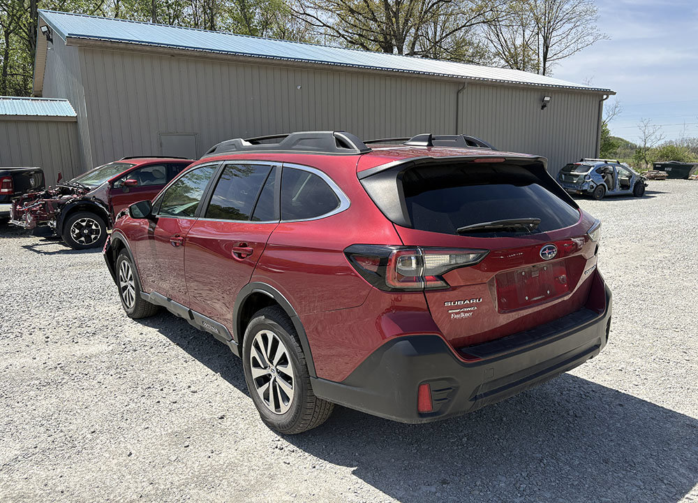 Used 2022 Subaru Outback Premium AWD/4WD image 5
