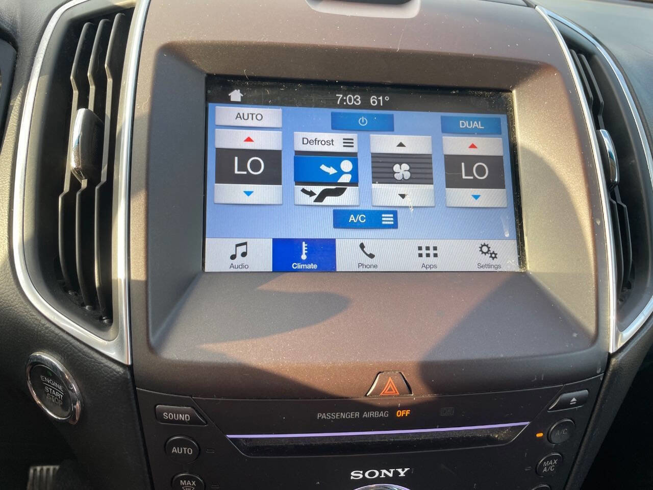 Used 2017 Ford Edge Titanium FWD image 63